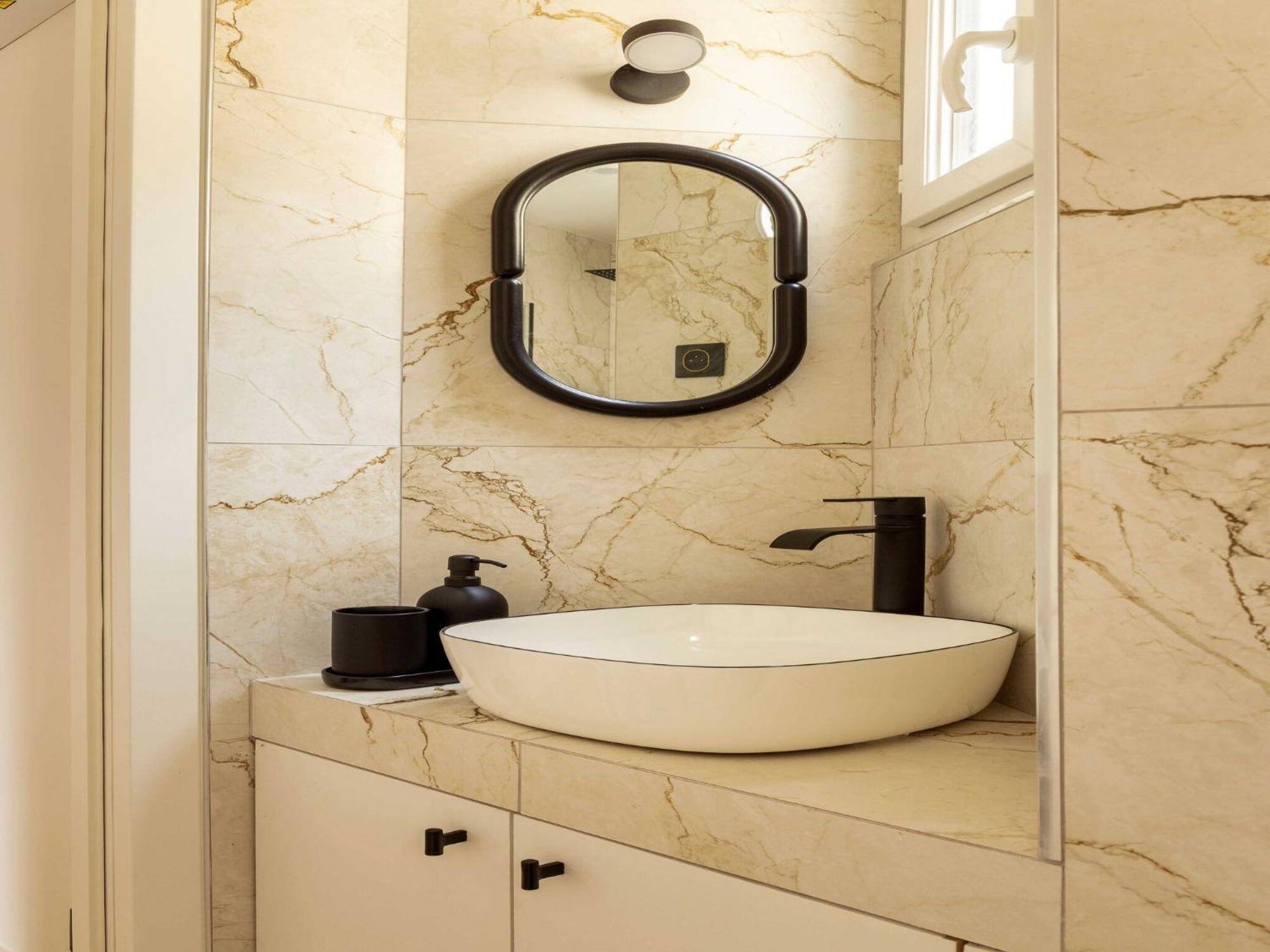 Charming A C - 2p- Montorgueil Ferienhaus *